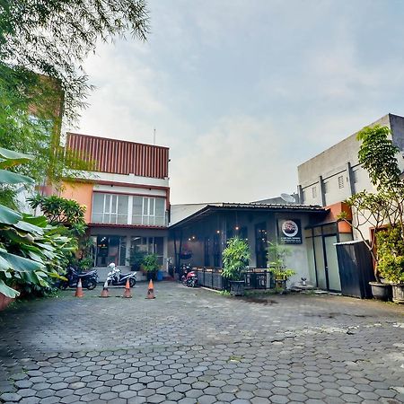Image Hotel And Resto 万隆 外观 照片