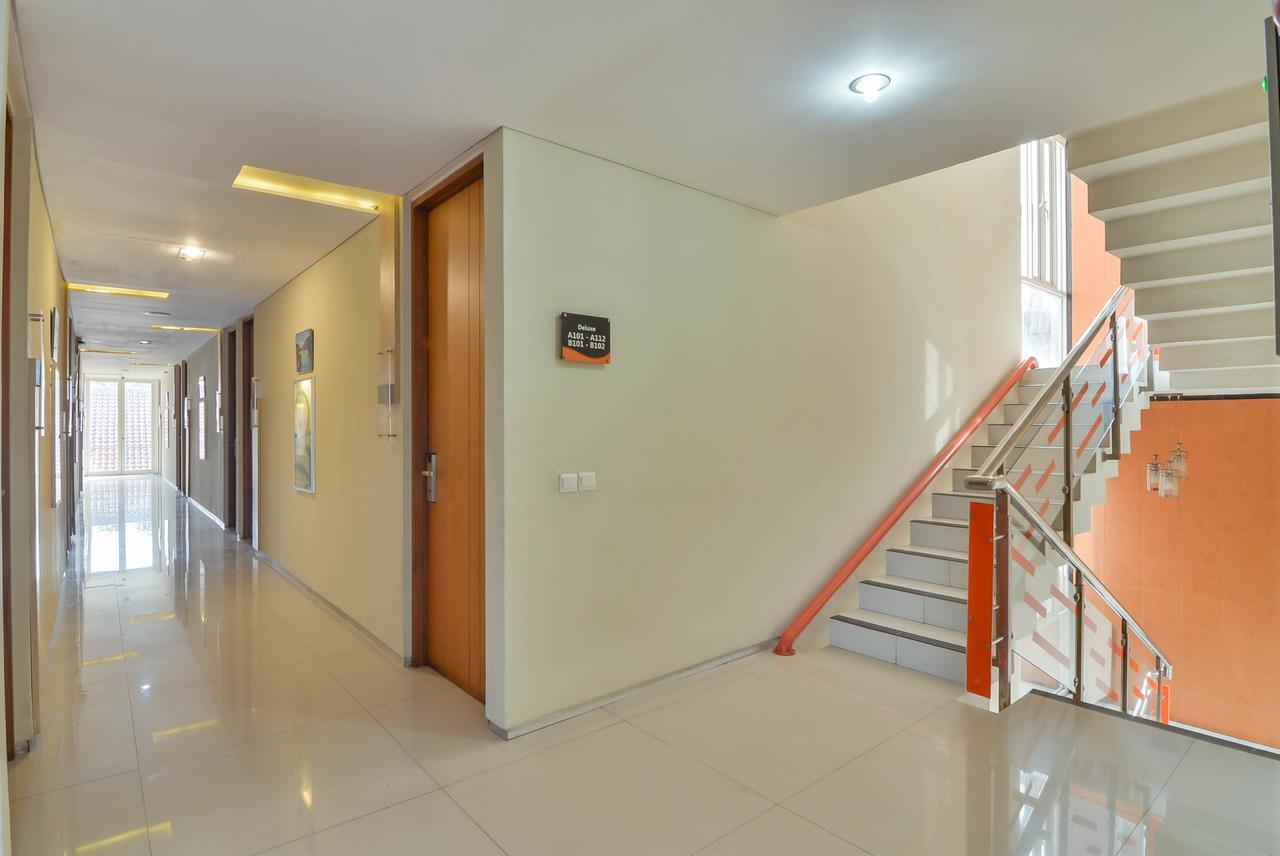 Image Hotel And Resto 万隆 外观 照片