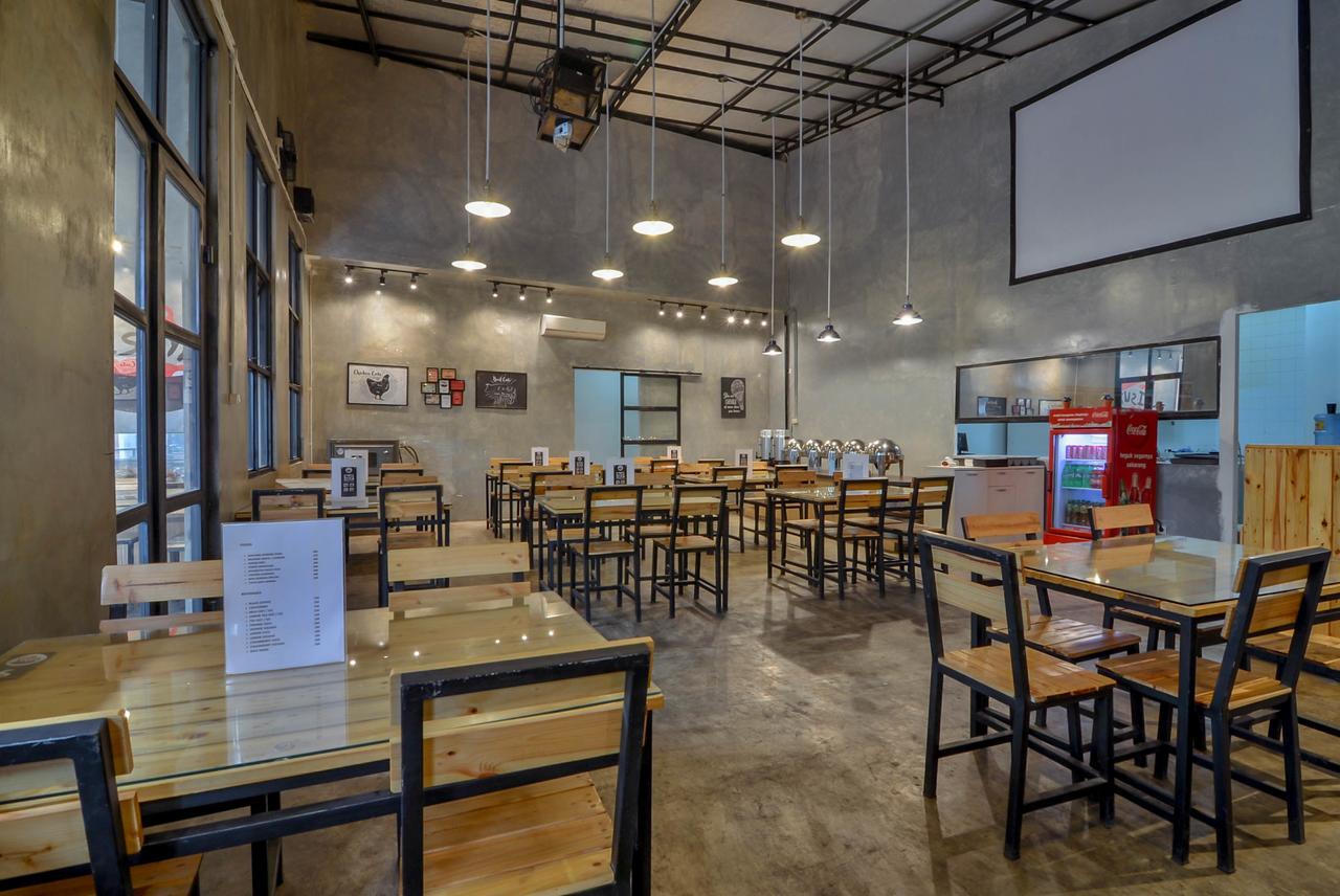 Image Hotel And Resto 万隆 外观 照片
