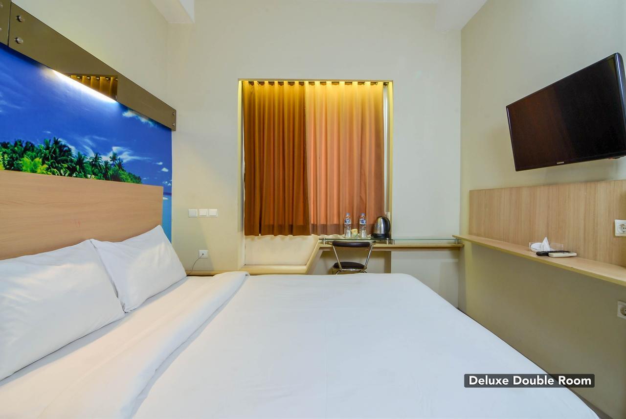 Image Hotel And Resto 万隆 外观 照片
