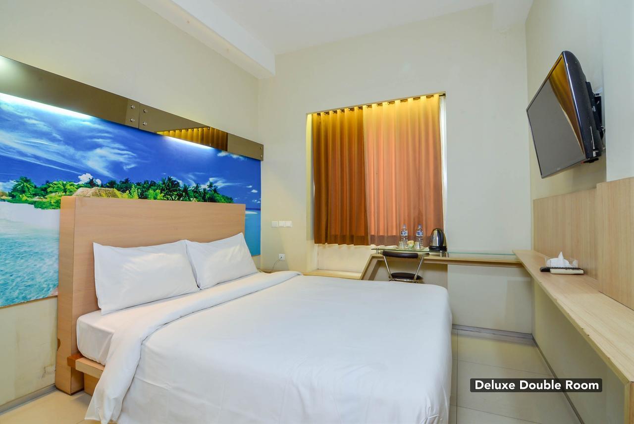 Image Hotel And Resto 万隆 外观 照片