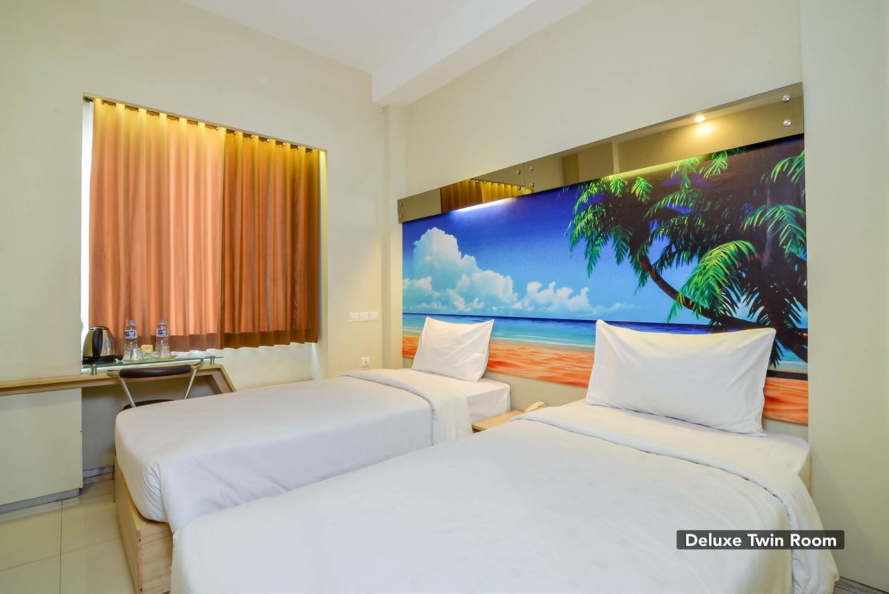 Image Hotel And Resto 万隆 外观 照片
